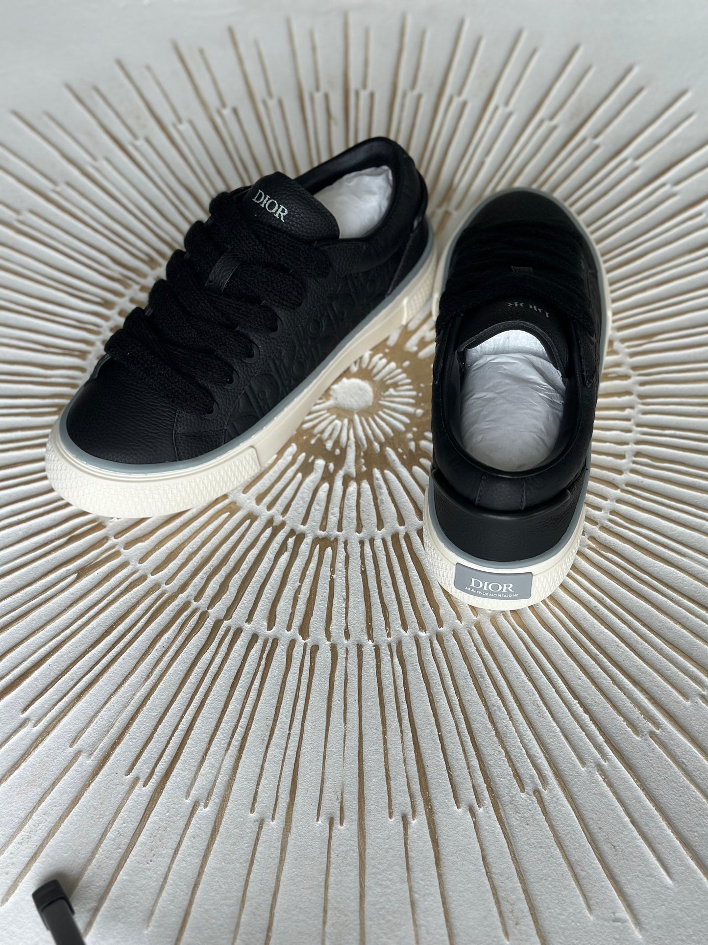 Sneaker B33 Spin – Black Grained Calfskin & Black Dior Gravity Leather (Limited Edition)