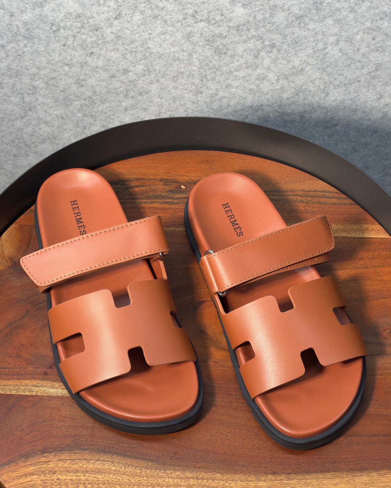 Hermès Chypre sandals in Naturel calfskin leather.