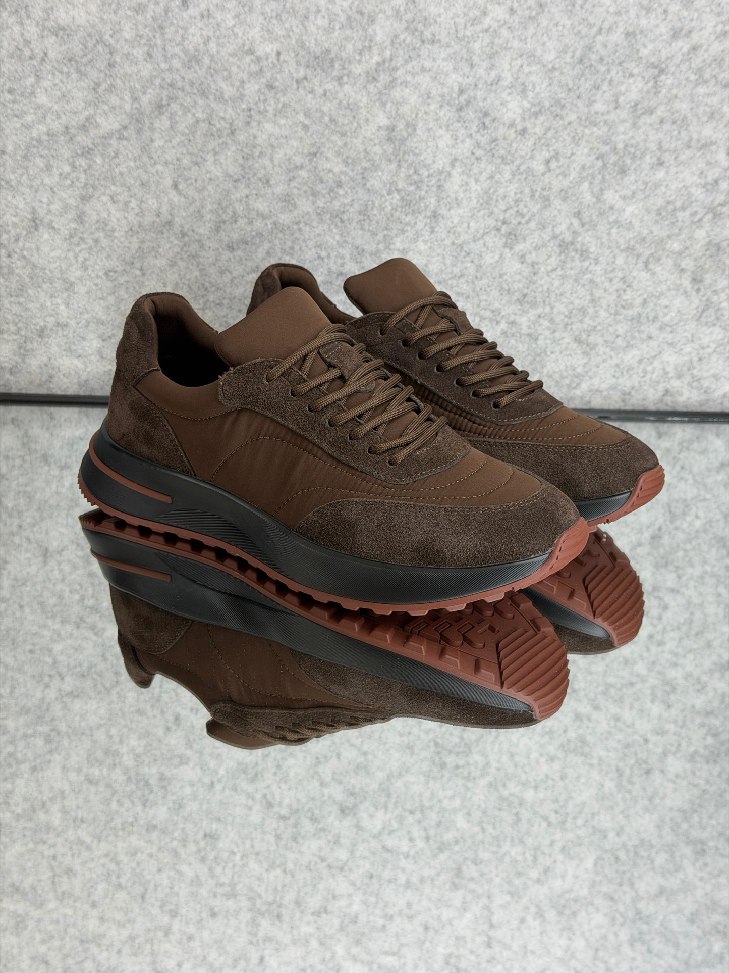 Loro Piana Week End Walk brown Black