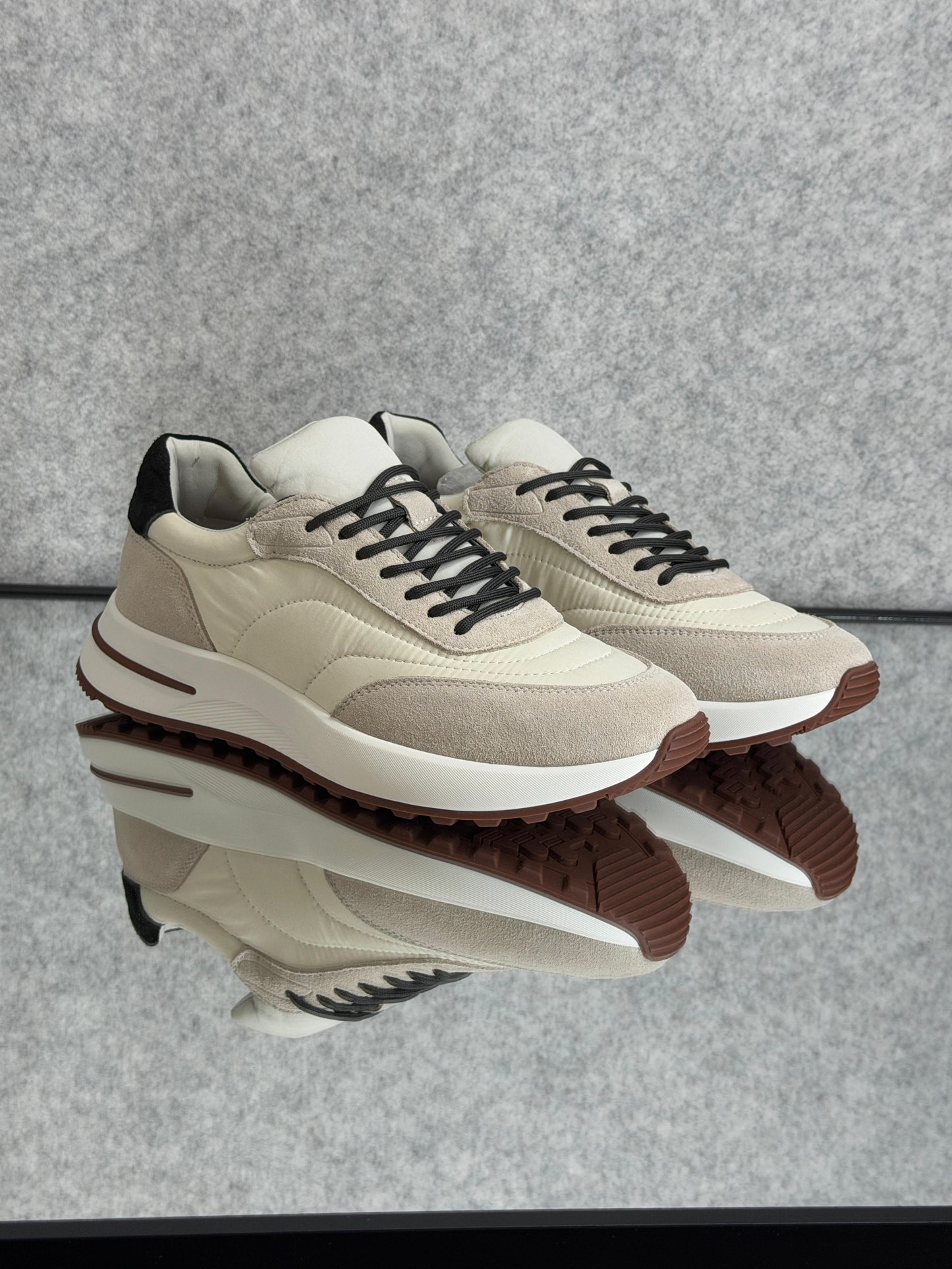 Loro Piana Week End Walk