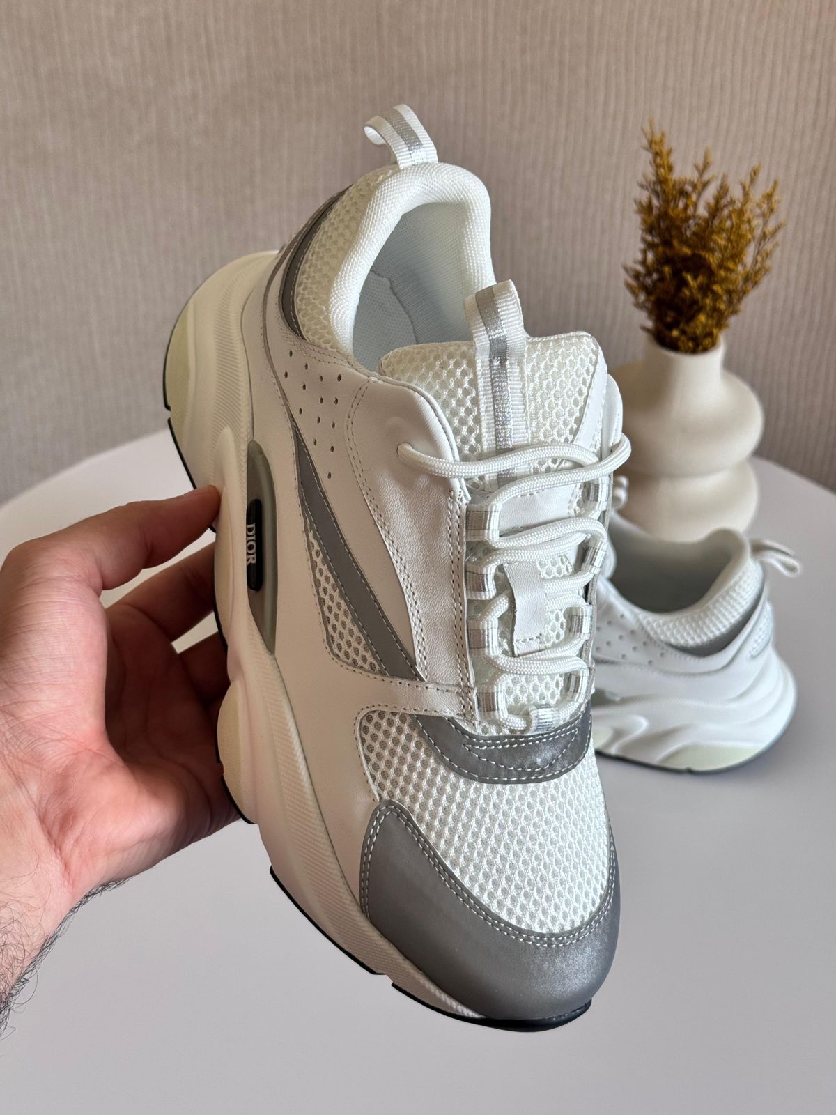 B22 Mesh Fabric Color Blocks Thick Sole Sports and Leisure Shoes.