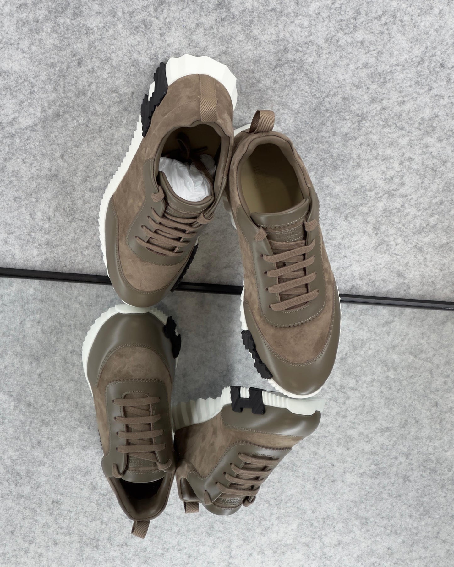 Hermes Bouncing Sneaker Calf & Suede ETOUPE