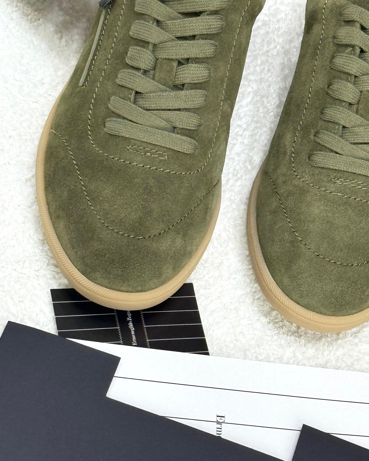Zegna 232 Sneaker Green suede.